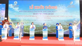 Khởi công hai khu công nghiệp Phú Xuân và Phú Xuân 1