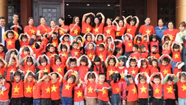Lào Cai: Cán bộ, công chức, viên chức làm bù ngày 22/8 để nghỉ 5 ngày liên tục dịp Lễ Quốc khánh 02/9/2026