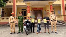 Lào Cai: Xử lý nam thanh niên lạng lách, đánh võng quay clip đăng facebook