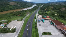Đối thoại để gỡ “nút thắt” mặt bằng đường gom dân sinh