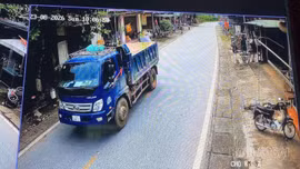 Công an xã Bảo Ái xử phạt lái xe tải chở vật liệu không che chắn qua camera AI