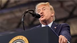 Tỷ lệ ủng hộ Tổng thống Mỹ Donald Trump giảm xuống mức thấp kỷ lục 33%