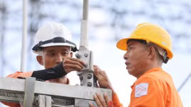 Đề xuất áp dụng ngay biểu giá điện 5 bậc và khung giờ cao điểm mới