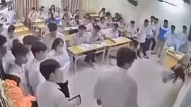 Bắt khẩn cấp nam sinh hành hung cô giáo trong lớp: Sở GD&ĐT Hà Nội lên tiếng