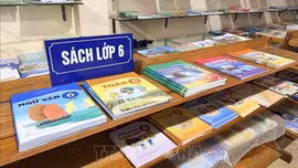 Bộ Giáo dục và Đào tạo nhận trách nhiệm vì để thiếu sách giáo khoa