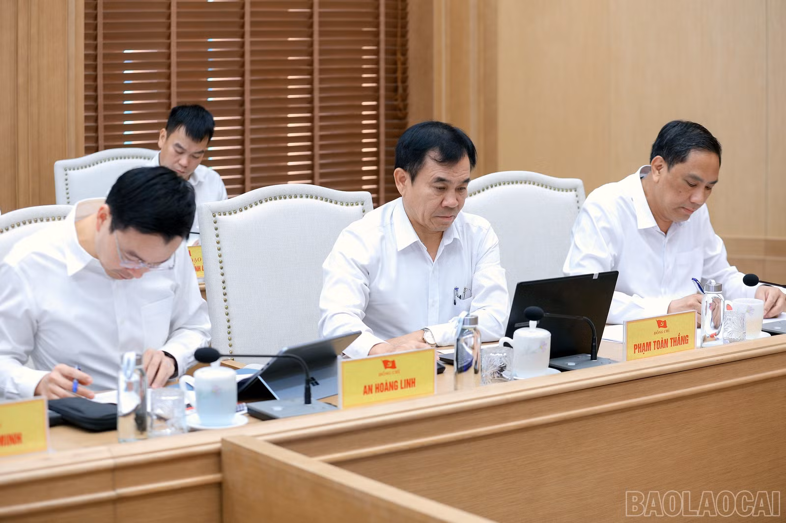 baolaocai-br_7j5a3139.jpg