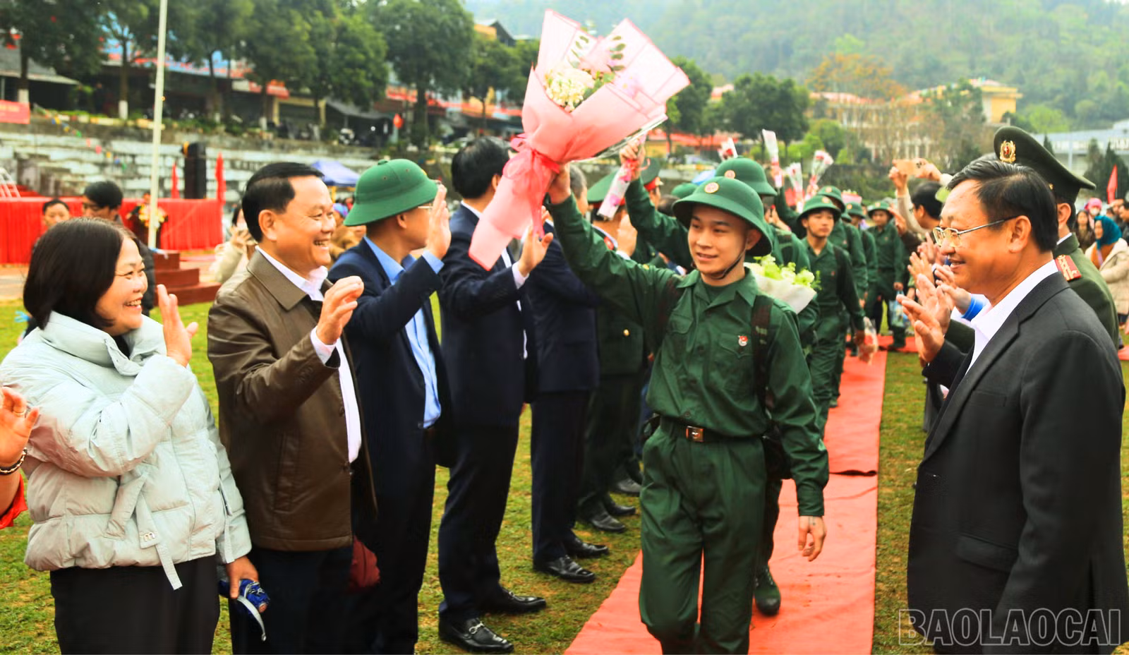 baolaocai-br_z7585096765319-634530ebcf74041aa56e2d2b7cb52776.jpg
