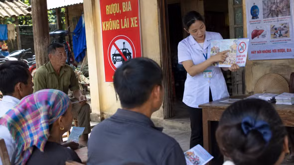 Lào Cai phấn đấu 95% người trưởng thành được truyền thông về tác hại của rượu, bia