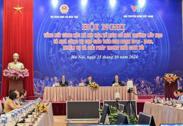 toan-canh-hn-17298328339171228249619-375-3187.jpg