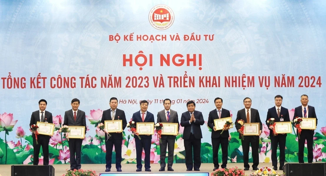 khen-thuong-1-ok-4983.jpg