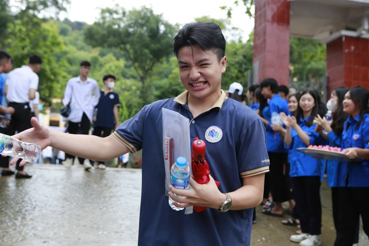 C70D2100-169B-4D3A-B93F-ED0040860DA6.jpeg