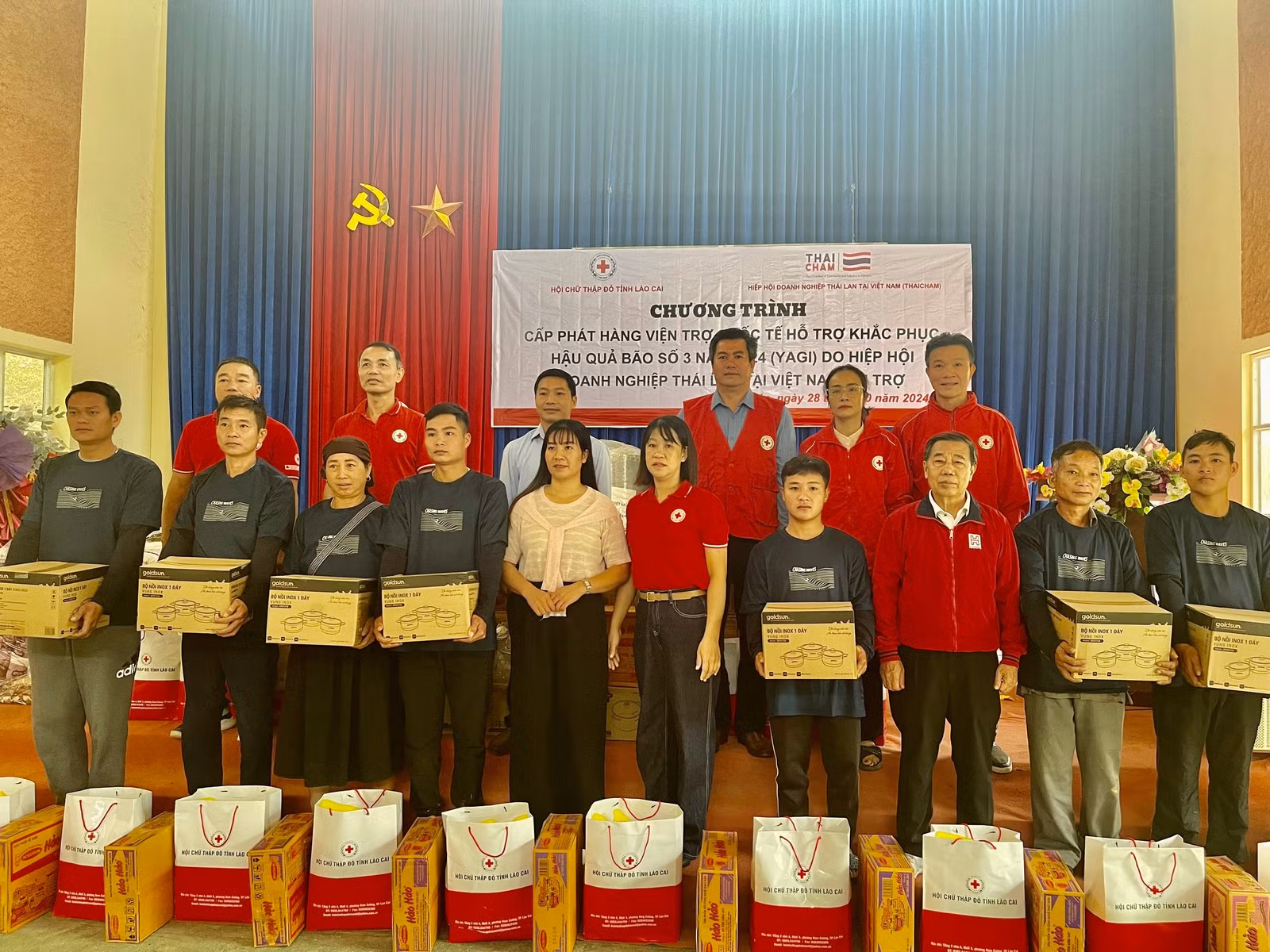 z5974598749824-352cb77818768f320db19658875cbcac.jpg