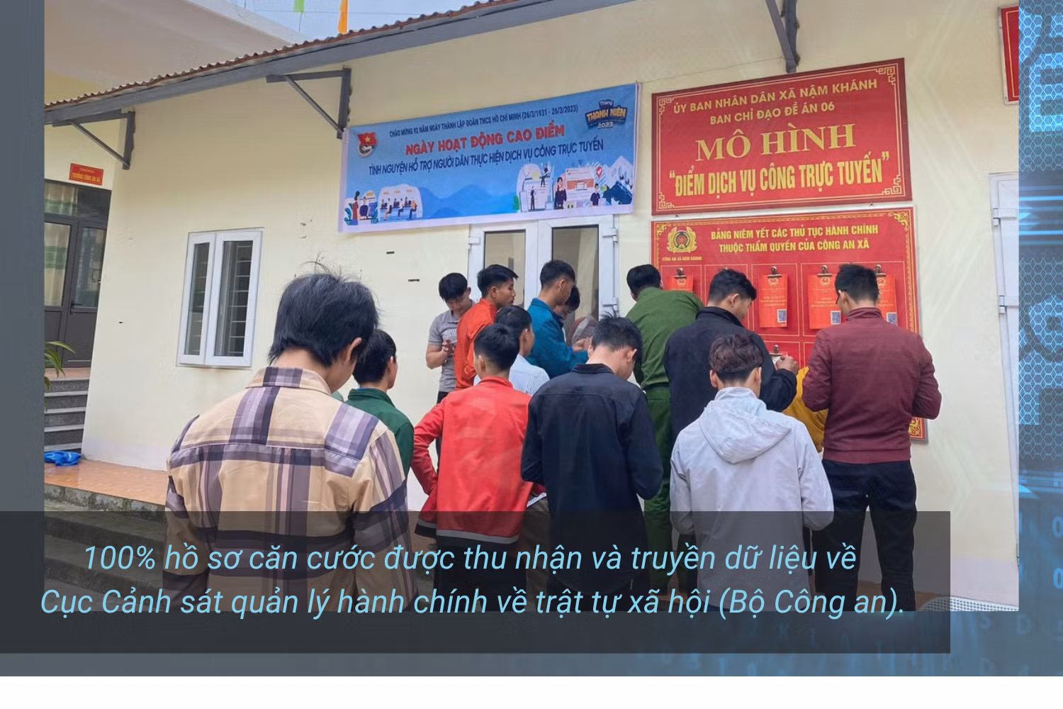 them-tieu-de.png