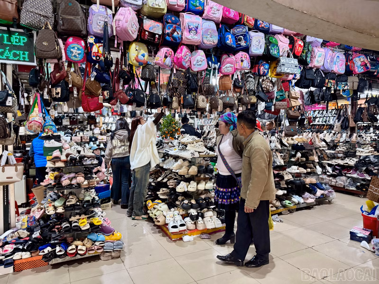 baolaocai-br_z6259207182118-8015a16911cfaf0ff92c6f5b7b2b1e73.jpg
