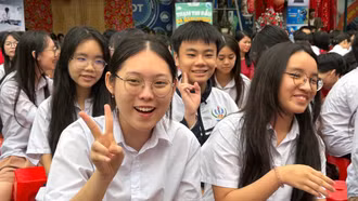 Ép buộc học sinh học thêm, giáo viên có thể bị phạt tới 50 triệu đồng