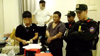Kiểm tra 4 căn biệt thự, phát hiện nhóm người Trung Quốc vi phạm pháp luật