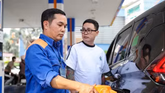 Chính phủ quyết định tiếp tục giảm thuế xăng dầu về 0 đến hết tháng 12