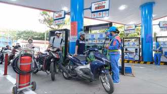 PVOIL bán thí điểm gần 10 nghìn lít xăng E10 trong ngày đầu tiên