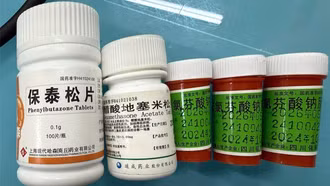 Cụ ông hôn mê vì uống thuốc chứa chất cấm Phenylbutazone tự mua trên mạng