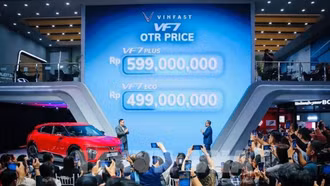 Xe thuần điện VF7 của VinFast xuất hiện tại thị trường Indonesia