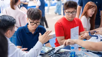 Thêm nhiều trường đại học công bố điểm sàn xét tuyển