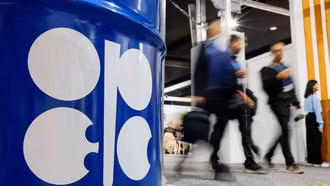 OPEC+ nhất trí tăng sản lượng dầu thêm 188.000 thùng trong tháng 8