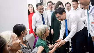 Bộ trưởng Bộ Y tế: Phát triển y tế chuyên sâu gắn với củng cố y tế cơ sở