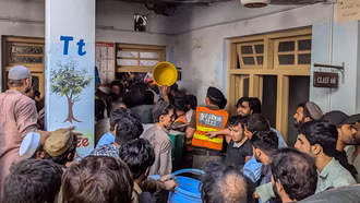 Sập mái trường học ở Pakistan, ít nhất 27 học sinh và một giáo viên thiệt mạng