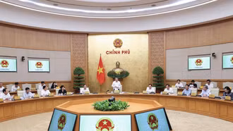 Thủ tướng: Xử lý dứt điểm tình trạng chậm ban hành văn bản quy định chi tiết luật, pháp lệnh, nghị quyết