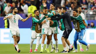 Jordan đánh rơi chiến thắng trước màn ngược dòng của Algeria
