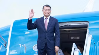 Thủ tướng Lê Minh Hưng kết thúc chuyến thăm chính thức Lào