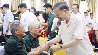 Tổng Bí thư, Chủ tịch nước Tô Lâm thăm Trung tâm Điều dưỡng thương binh Thuận Thành