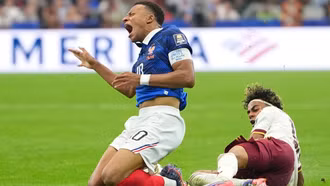 Pháp dừng bước tại bán kết World Cup: Mbappe chỉ ra "điểm yếu" trước Tây Ban Nha