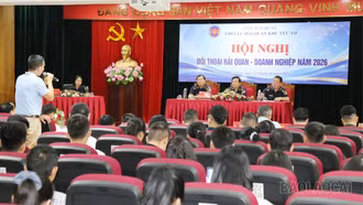 Hải quan khu vực VII đối thoại, tháo gỡ vướng mắc cho doanh nghiệp