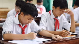 Giáo viên hiến kế chống lạm phát điểm, không chỉ dựa vào đề chung