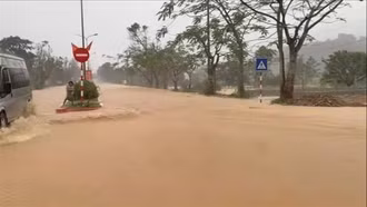 Thủ tướng Chính phủ yêu cầu chủ động ứng phó mưa lũ tại khu vực Trung Bộ