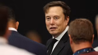 Tỷ phú Elon Musk tuyên bố năm tới tặng mỗi trẻ em Mỹ một cổ phiếu SpaceX