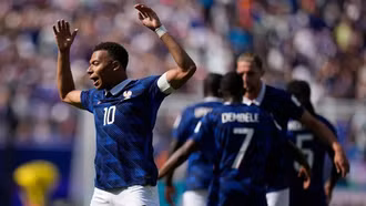 Mbappe lập kỷ lục lịch sử, đội tuyển Pháp "đòi nợ" thành công Senegal