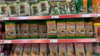 Mở lối cho hàng Việt vào hệ thống phân phối toàn cầu
