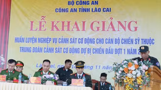 Khai giảng khóa huấn luyện nghiệp vụ Cảnh sát cơ động đợt 1 năm 2025