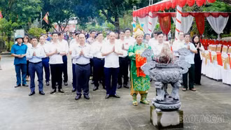 Lâm Giang: Sôi nổi ngày hội văn hóa các dân tộc gắn với lễ giỗ Tướng quân Hà Chương