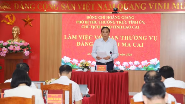 Tập trung nguồn lực, tháo gỡ các điểm nghẽn, tạo động lực cho Si Ma Cai phát triển