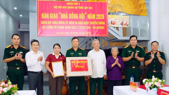 Những mái nhà ấm nghĩa tình đồng đội
