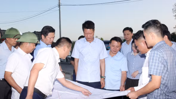 Tập trung cao độ giải phóng mặt bằng, xây dựng khu tái định cư
