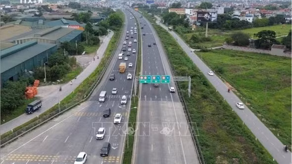 Giảm tốc độ tối đa trên cao tốc Cầu Giẽ - Ninh Bình xuống 100 km/giờ