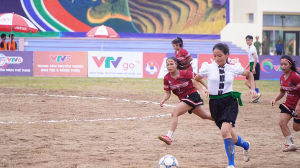 Đak Đoa thắng đậm Nghĩa Lộ 9-0, ghi tên vào bán kết VTV Cup 2026