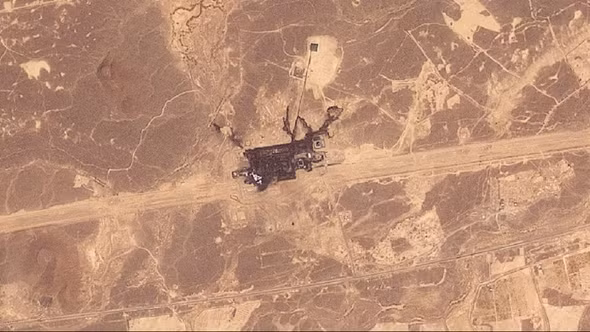 Căng thẳng Mỹ - Iran leo thang: Biển Hormuz nóng trở lại, khủng hoảng năng lượng lan rộng
