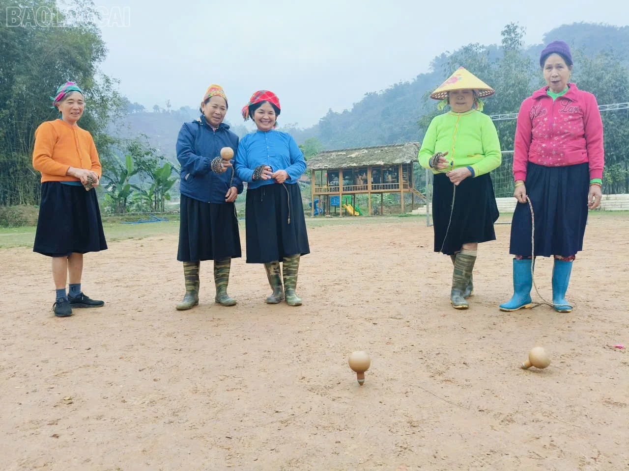 baolaocai-tl_z7493797727069-1067842886d9dd1999795fc4735cf70b.jpg