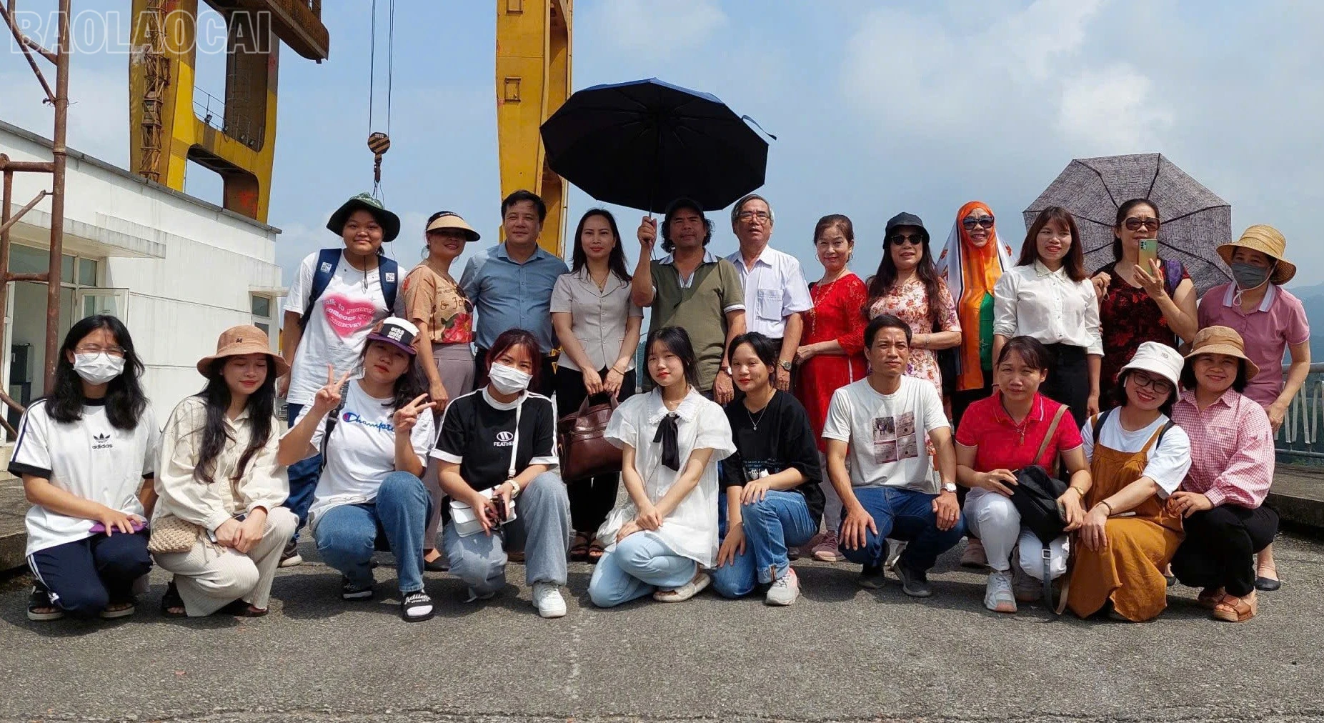 baolaocai-tl_z7365213987852-aeef45017c1b057787fd3e03cbf38105.jpg