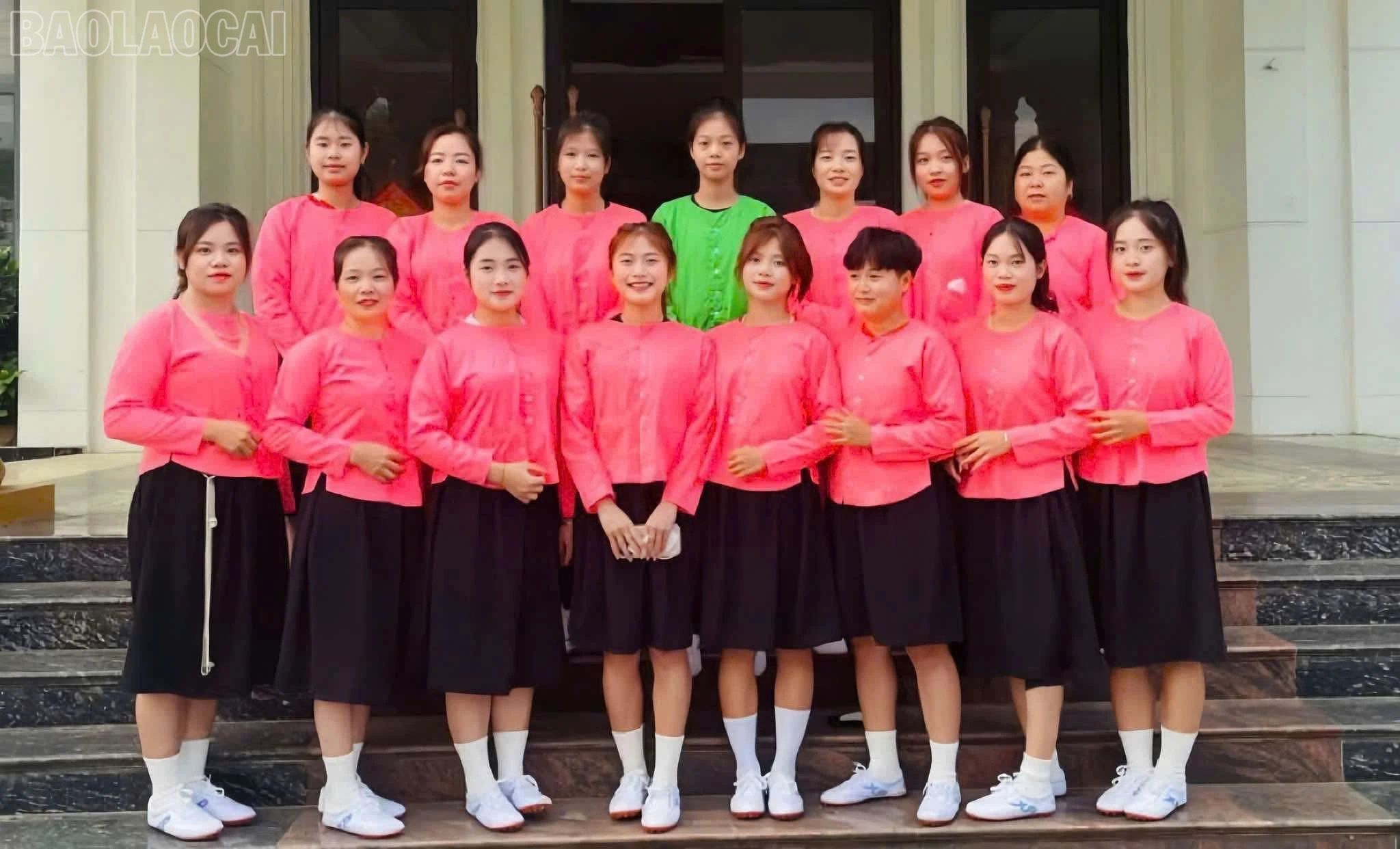baolaocai-tl_z7306218416863-79f1e1b94265018759bfe7d954e36e68.jpg
